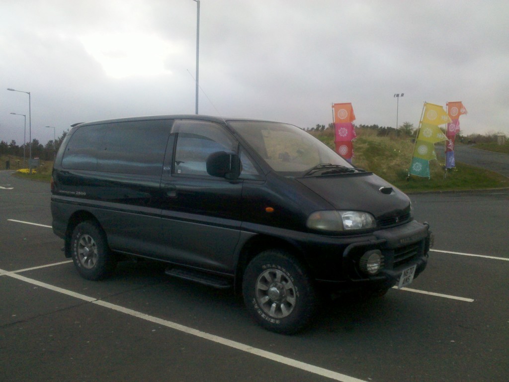 Mitsubishi Delica used during XFT fuel economy test using www.lessfuel.co.uk 